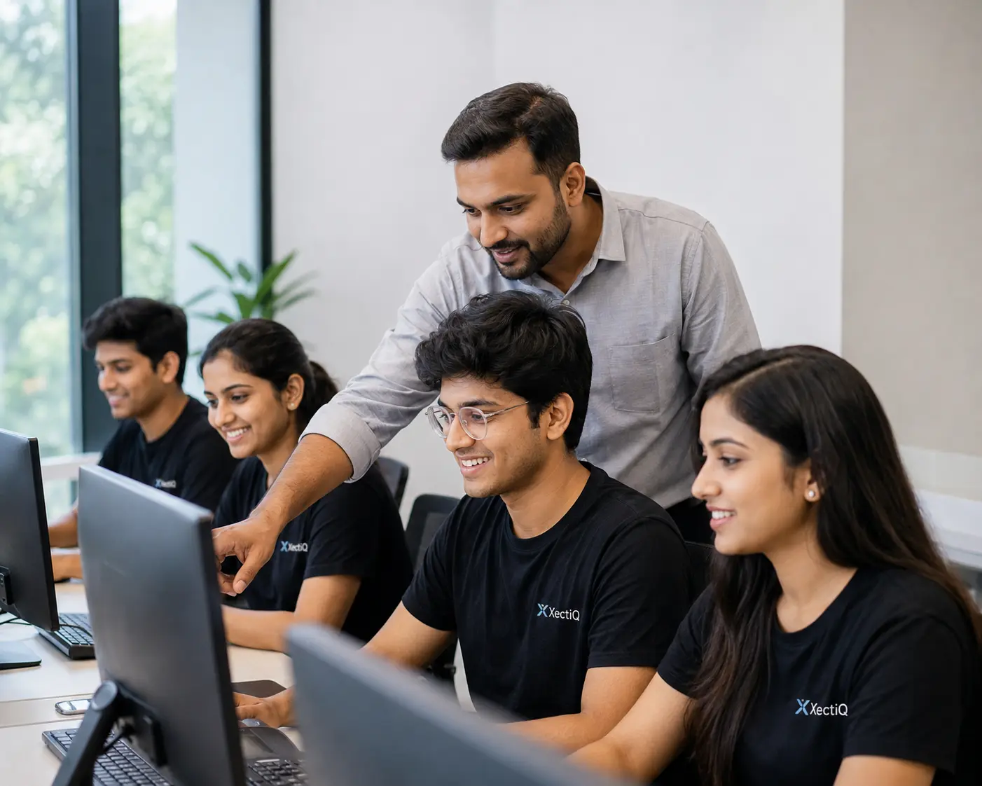 XectiQ student guidance and computer education support